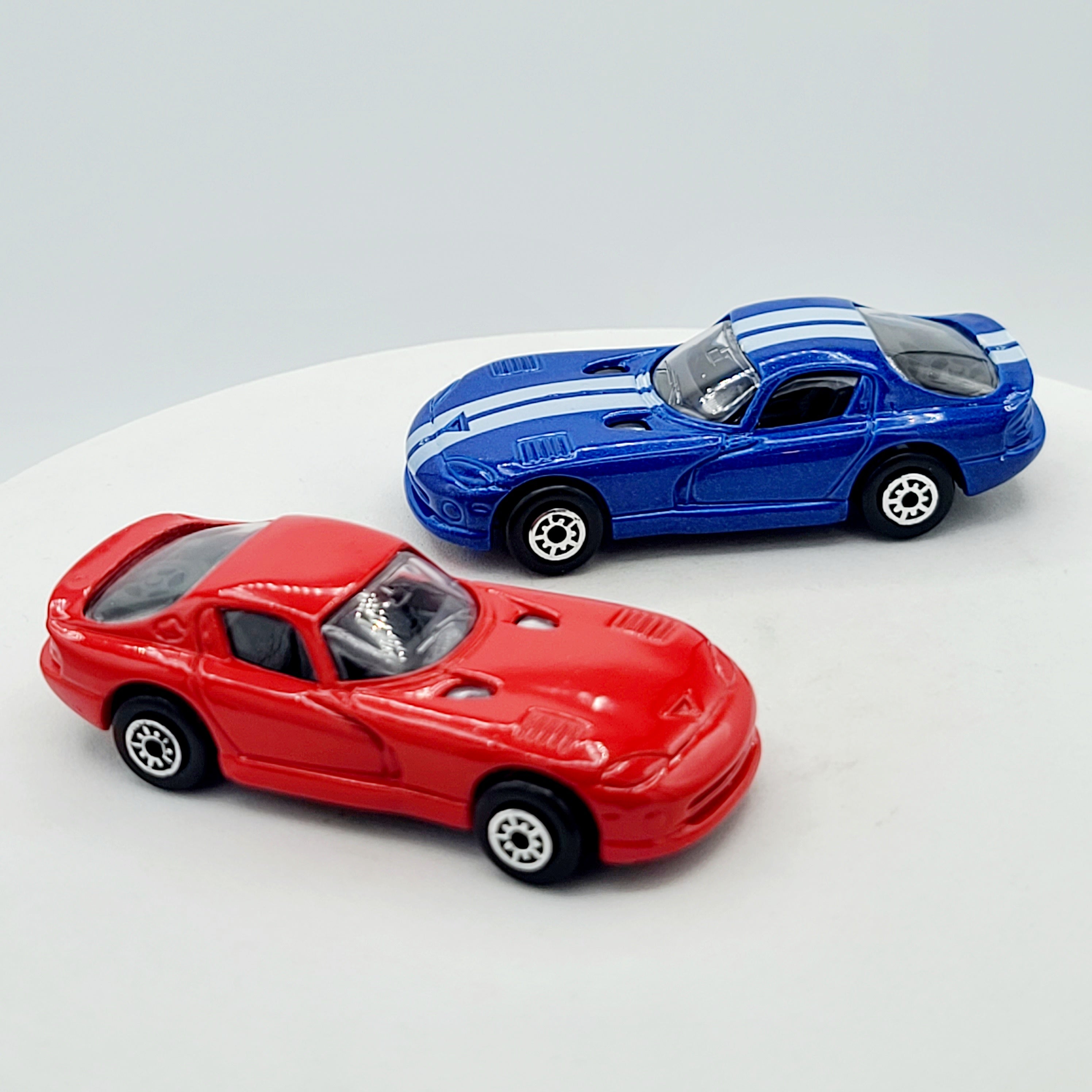 Maisto Dodge Viper *Lot of 2* Red, Blue - Approx. 1:64 (Speed Wheels / Road & Track)